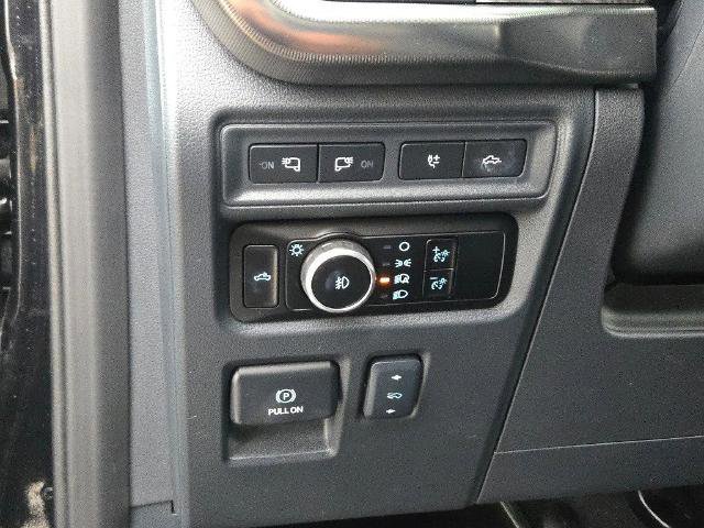 Certified 2023 Ford F150 Platinum w/ Equipment Group 701A High image 26