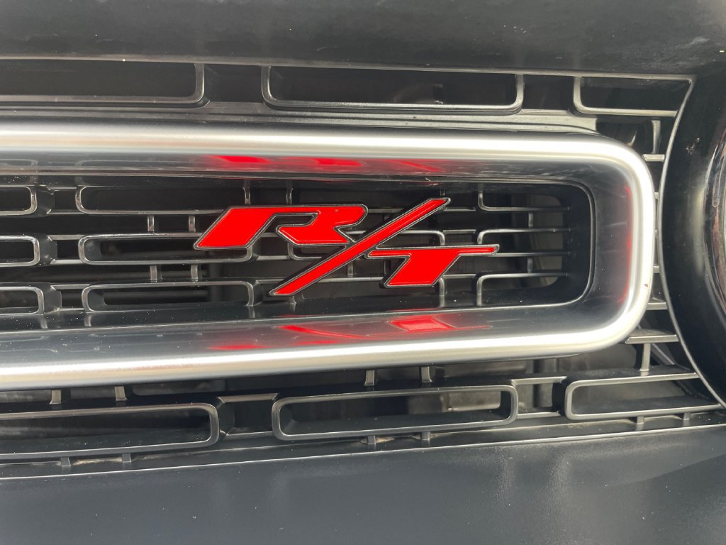 Used 2020 Dodge Challenger R/T RWD image 17