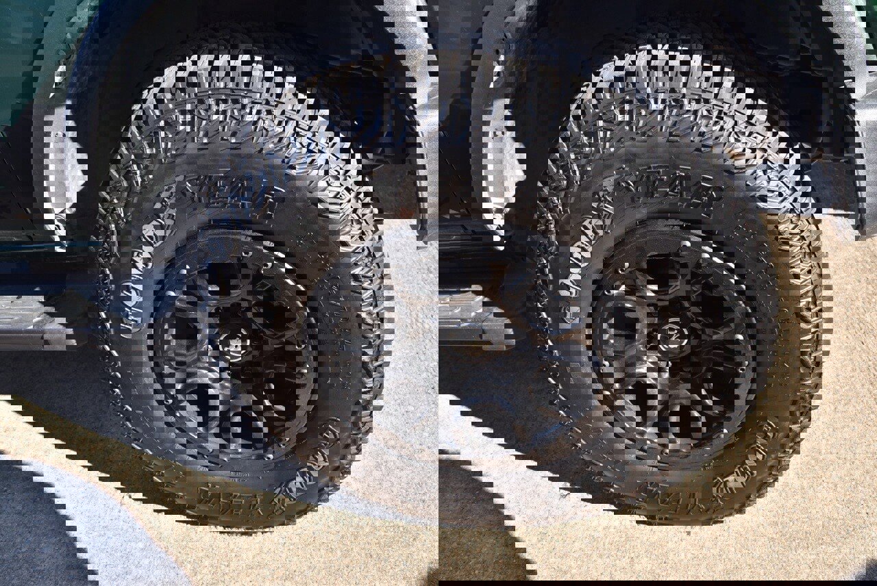 Certified 2023 Ford Bronco Wildtrak image 14