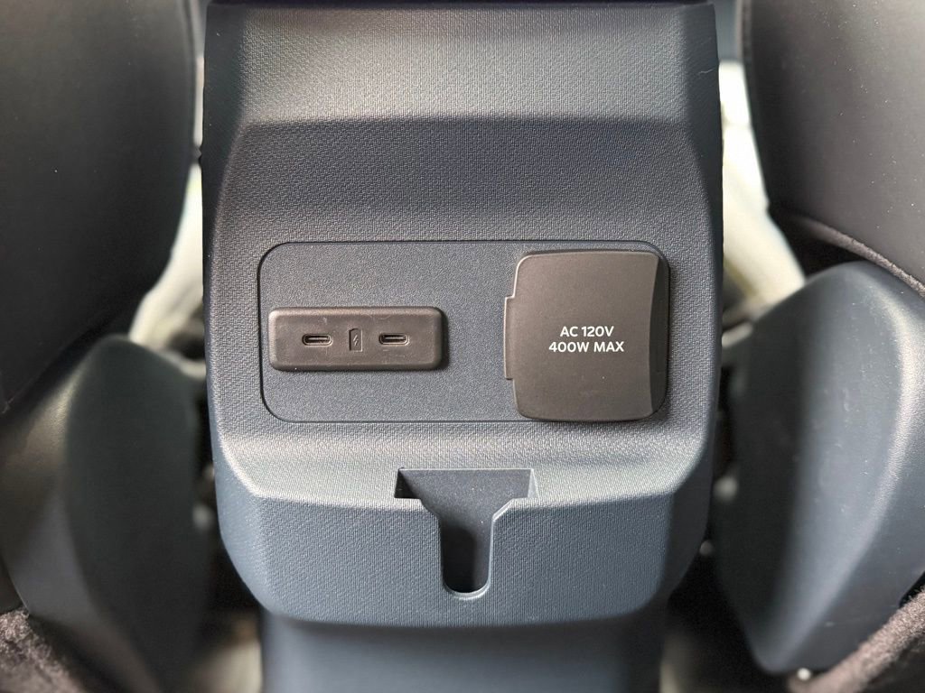 Certified 2025 Ford Maverick Lobo image 8