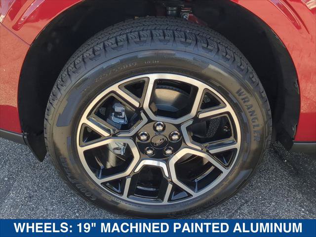 Certified 2026 Ford Maverick Lariat w/ 4K Tow Package AWD/4WD image 9