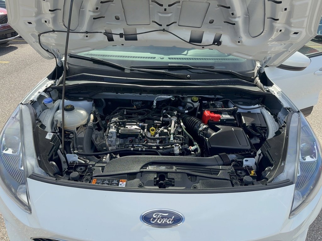 Certified 2022 Ford Escape SEL image 35