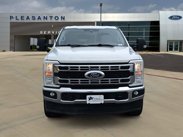 Certified 2024 Ford F250 XLT w/ FX4 Off-Road Package AWD/4WD image 8
