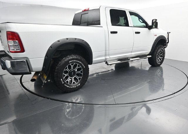 Used 2024 RAM 3500 Tradesman w/ Chrome Appearance Group AWD/4WD image 10