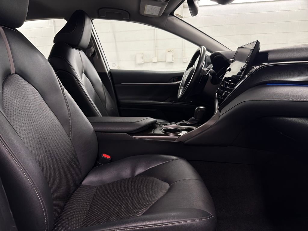 Used 2024 Toyota Camry XSE image 27