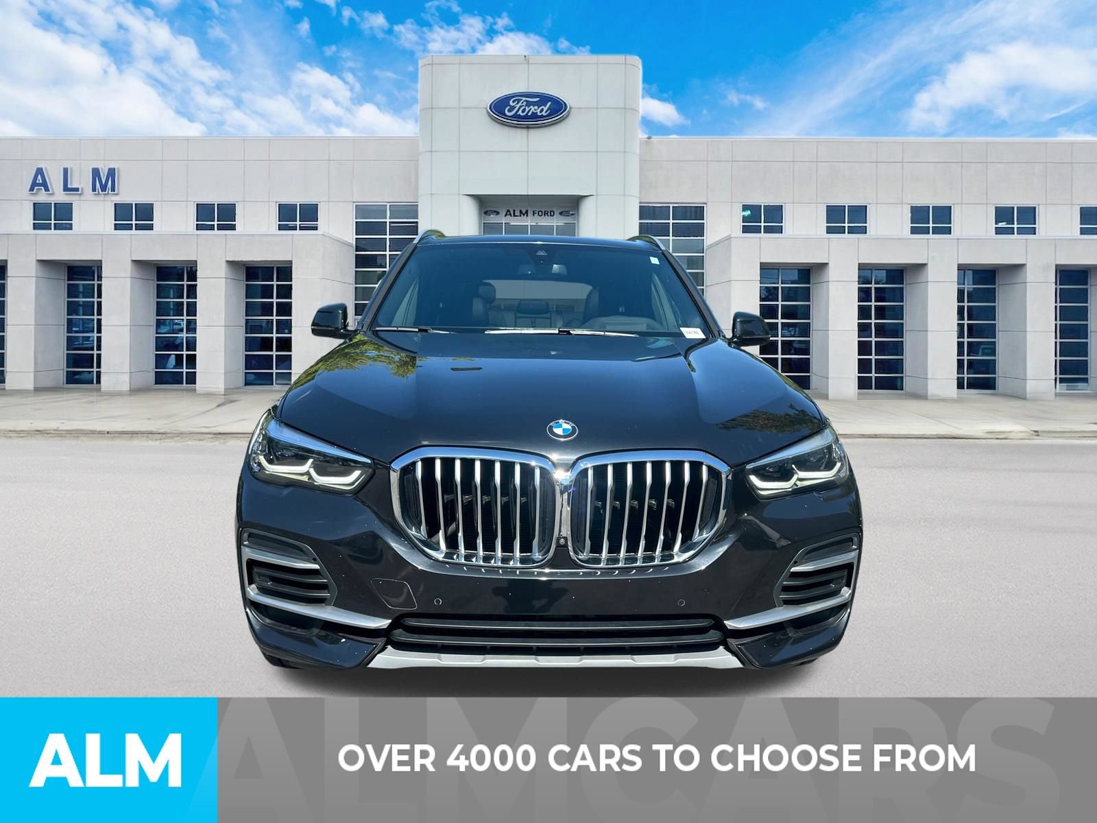 Used 2023 BMW X5 sDrive40i RWD image 2