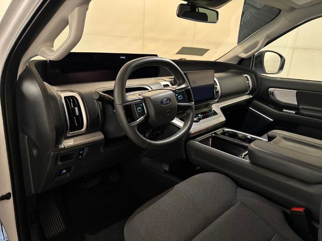 Certified 2025 Ford Expedition Max Active image 8