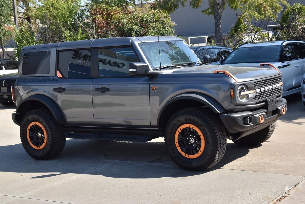 Certified 2025 Ford Bronco Badlands AWD/4WD image 5