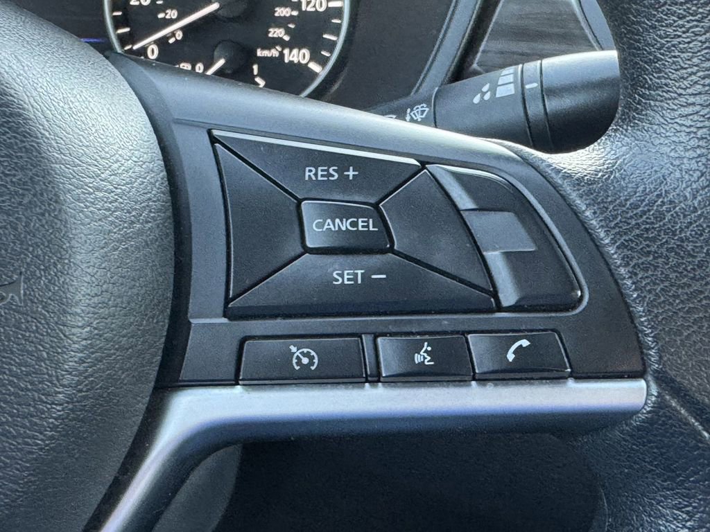 Used 2023 Nissan Altima 2.5 SV image 14