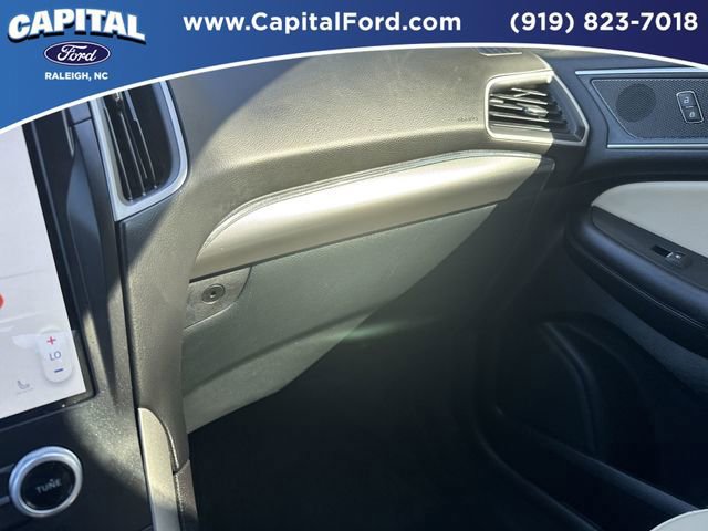 Certified 2022 Ford Edge SEL w/ Convenience Package image 26