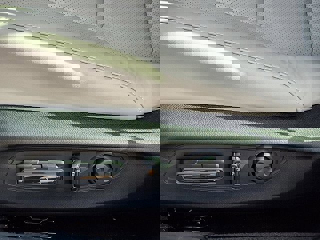 Used 2025 Honda Accord Touring image 7