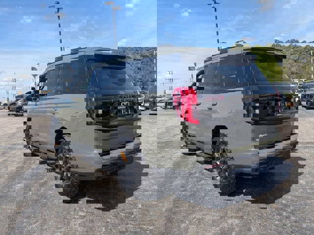 Certified 2025 Ford Expedition Tremor image 3