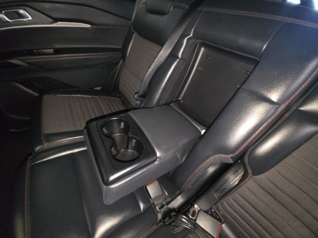 Certified 2025 Ford Explorer ST-Line w/ ST-Line Street Pack AWD/4WD image 27