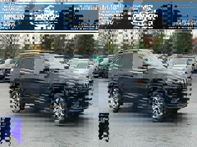 Used 2020 Jeep Cherokee Latitude Plus image 1