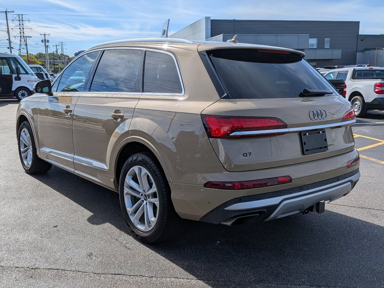 Used 2025 Audi Q7 2.0T Premium AWD/4WD image 6