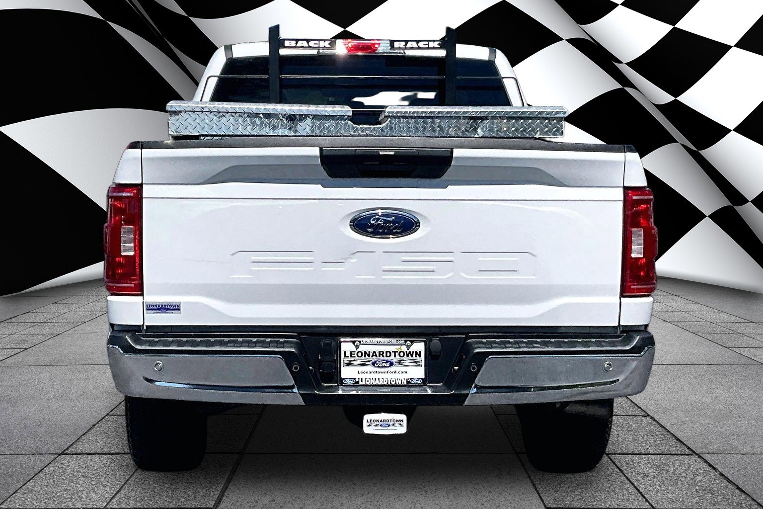 Certified 2023 Ford F150 XLT w/ Equipment Group 301A Mid AWD/4WD image 4