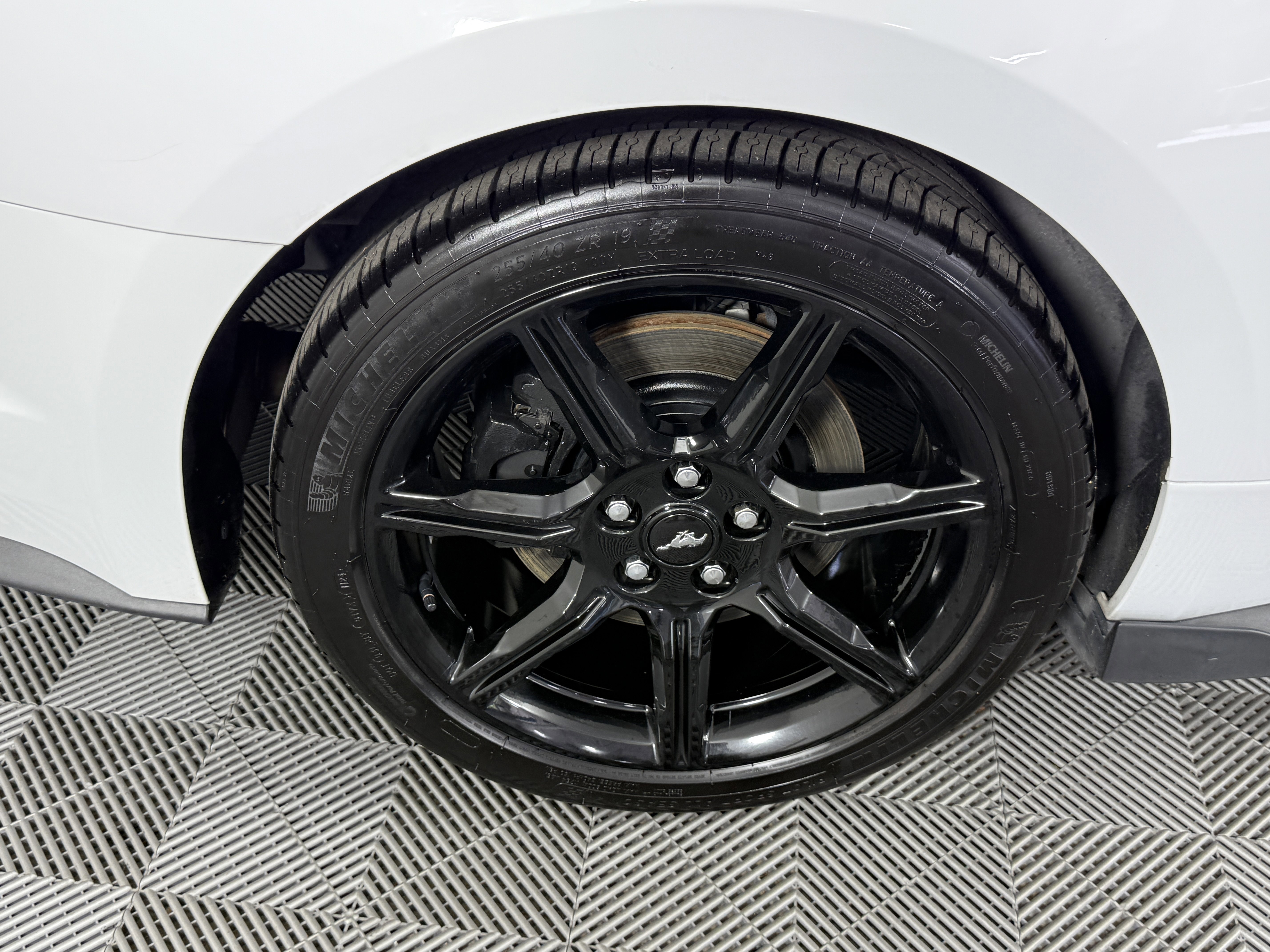 Certified 2019 Ford Mustang GT Premium w/ Equipment Group 401A image 30