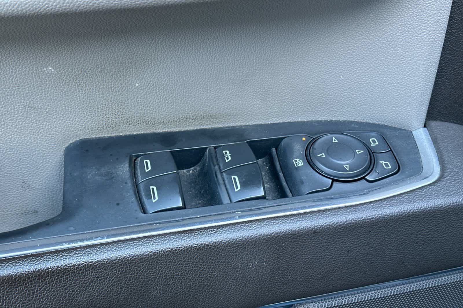 Used 2024 GMC Sierra 1500 SLE AWD/4WD image 14