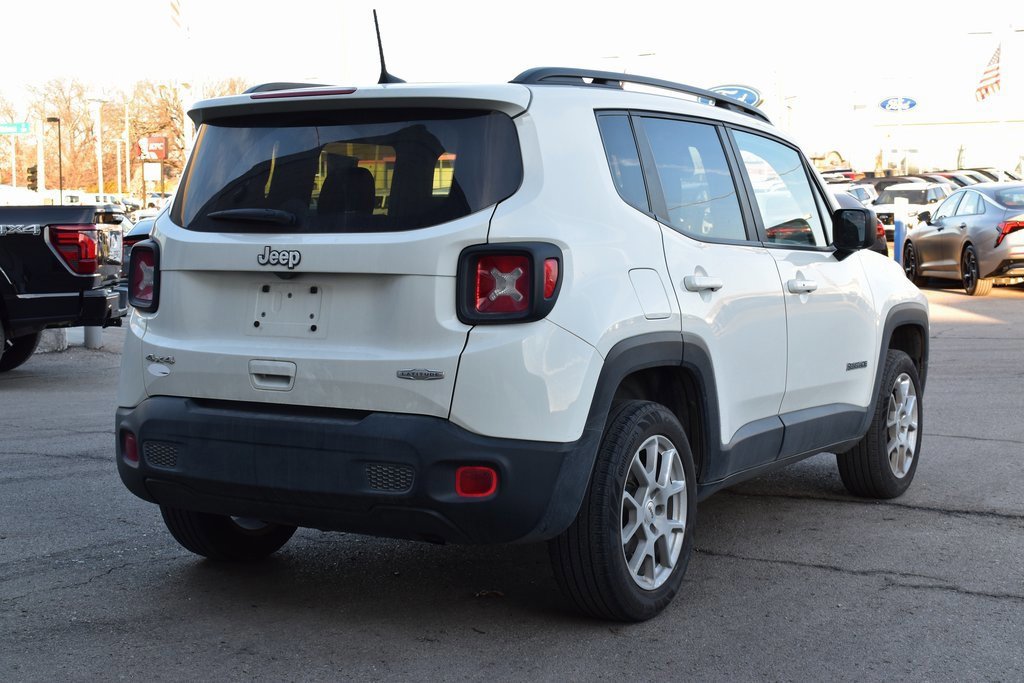 Used 2022 Jeep Renegade Latitude w/ Convenience Group image 3