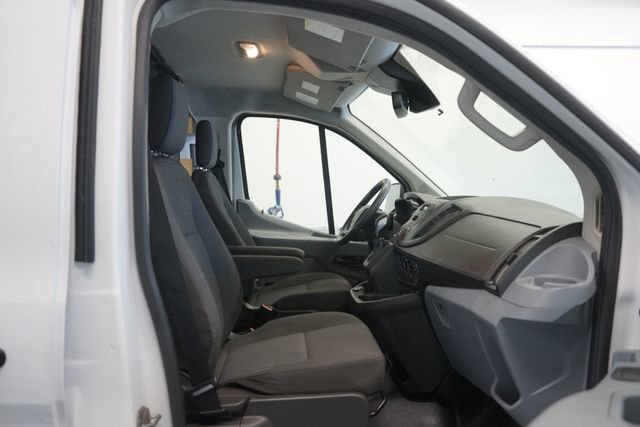 Certified 2018 Ford Transit 250 130 Low Roof w/ Exterior Upgrade Package image 28