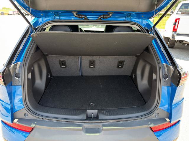 Used 2022 Chevrolet Bolt EUV LT w/ Convenience Package FWD image 22