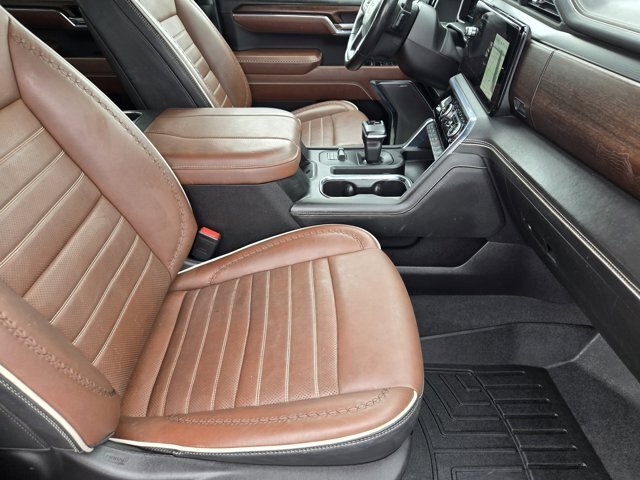 Used 2024 GMC Sierra 1500 Denali Ultimate AWD/4WD image 14