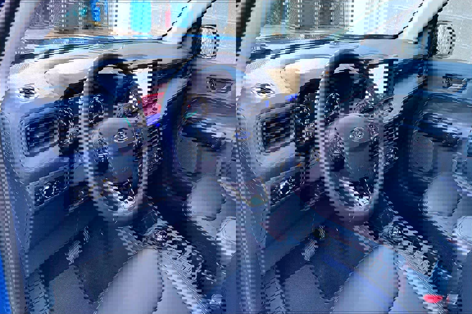 Certified 2023 Ford Maverick Lariat w/ Lariat Luxury Package image 18