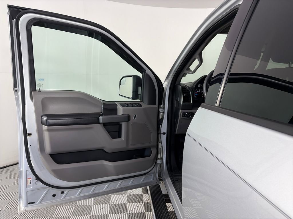 Certified 2017 Ford F150 XLT AWD/4WD image 10