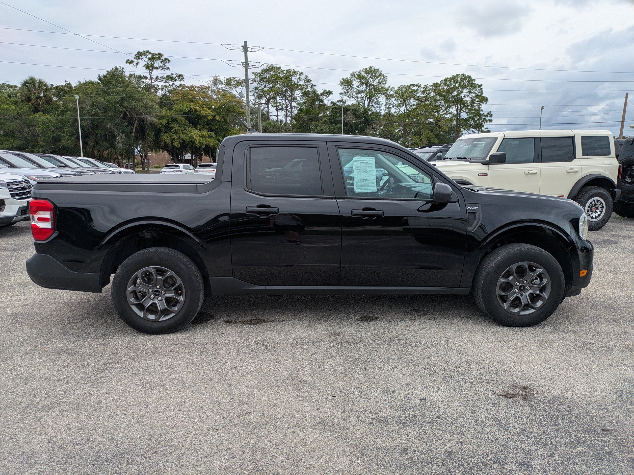 Certified 2024 Ford Maverick XLT w/ Equipment Group 300A Standard AWD/4WD image 3