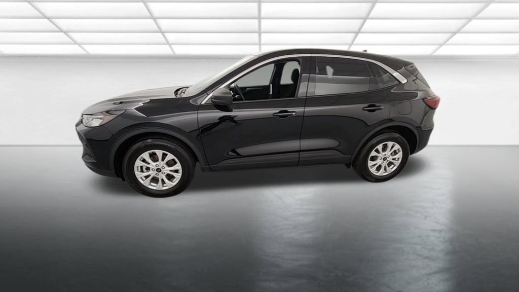 Certified 2023 Ford Escape Active AWD/4WD image 3