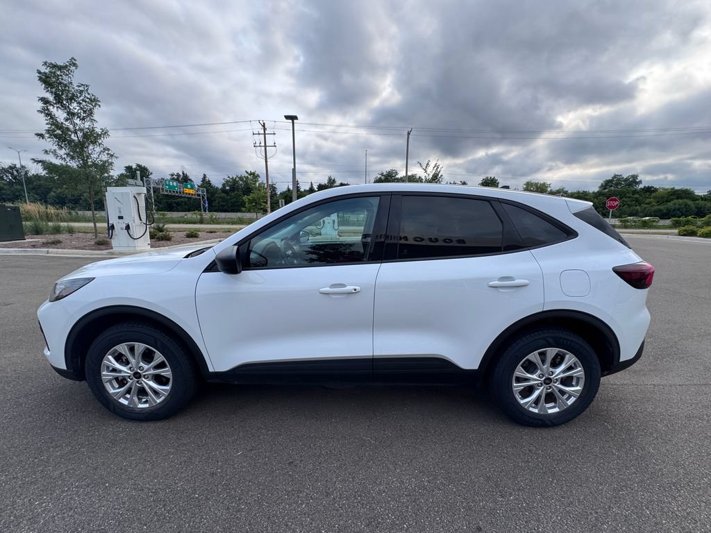 Certified 2025 Ford Escape Active AWD/4WD image 5