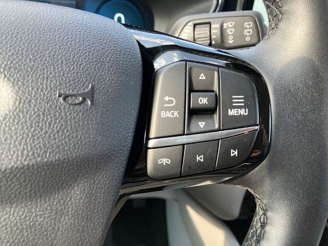 Certified 2025 Ford Escape Platinum AWD/4WD image 34