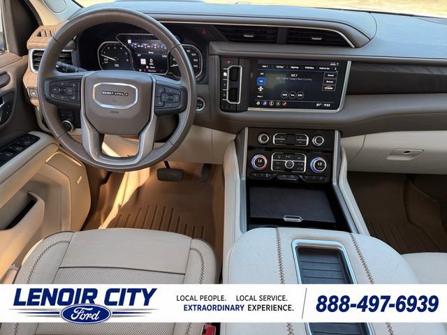 Used 2021 GMC Yukon Denali w/ Denali Premium Package AWD/4WD image 15