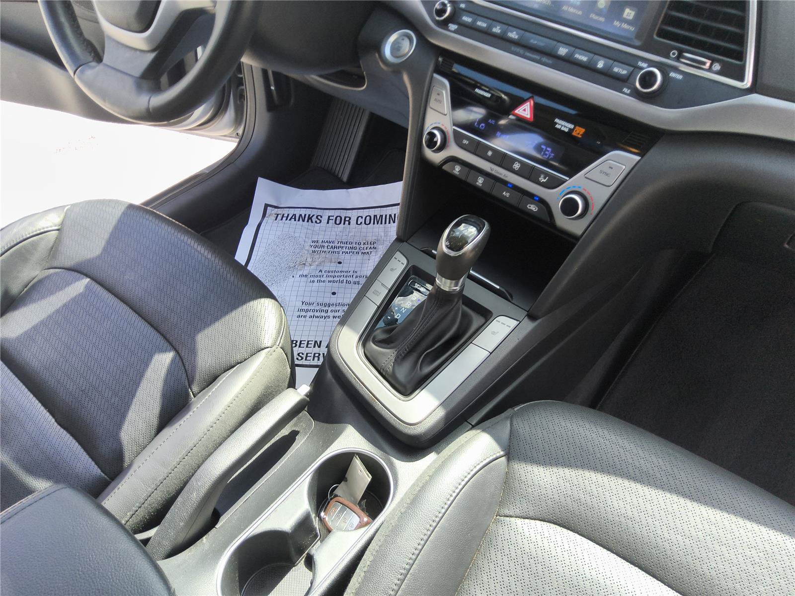 Used 2017 Hyundai Elantra Limited w/ Limited Tech Package 04 FWD image 29