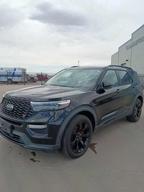 Certified 2020 Ford Explorer ST w/ ST Street Pack AWD/4WD image 2