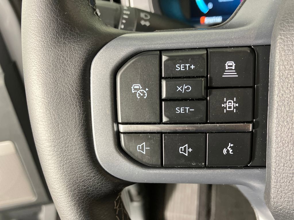 Certified 2025 Ford F150 Lariat image 17