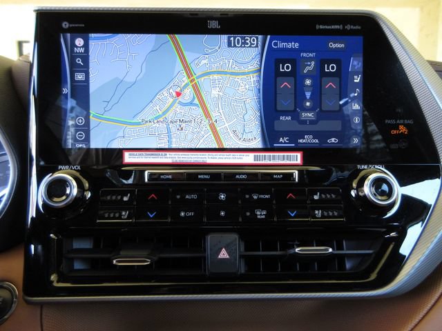 Used 2022 Toyota Highlander Platinum FWD image 18