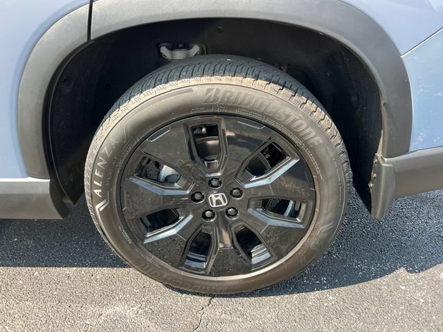Used 2026 Honda Pilot Black Edition image 9