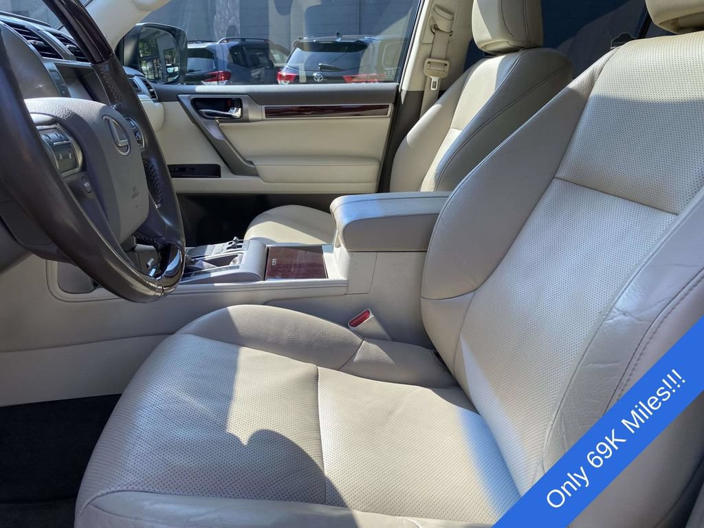Used 2018 Lexus GX 460 Premium w/ Premium Package AWD/4WD image 15