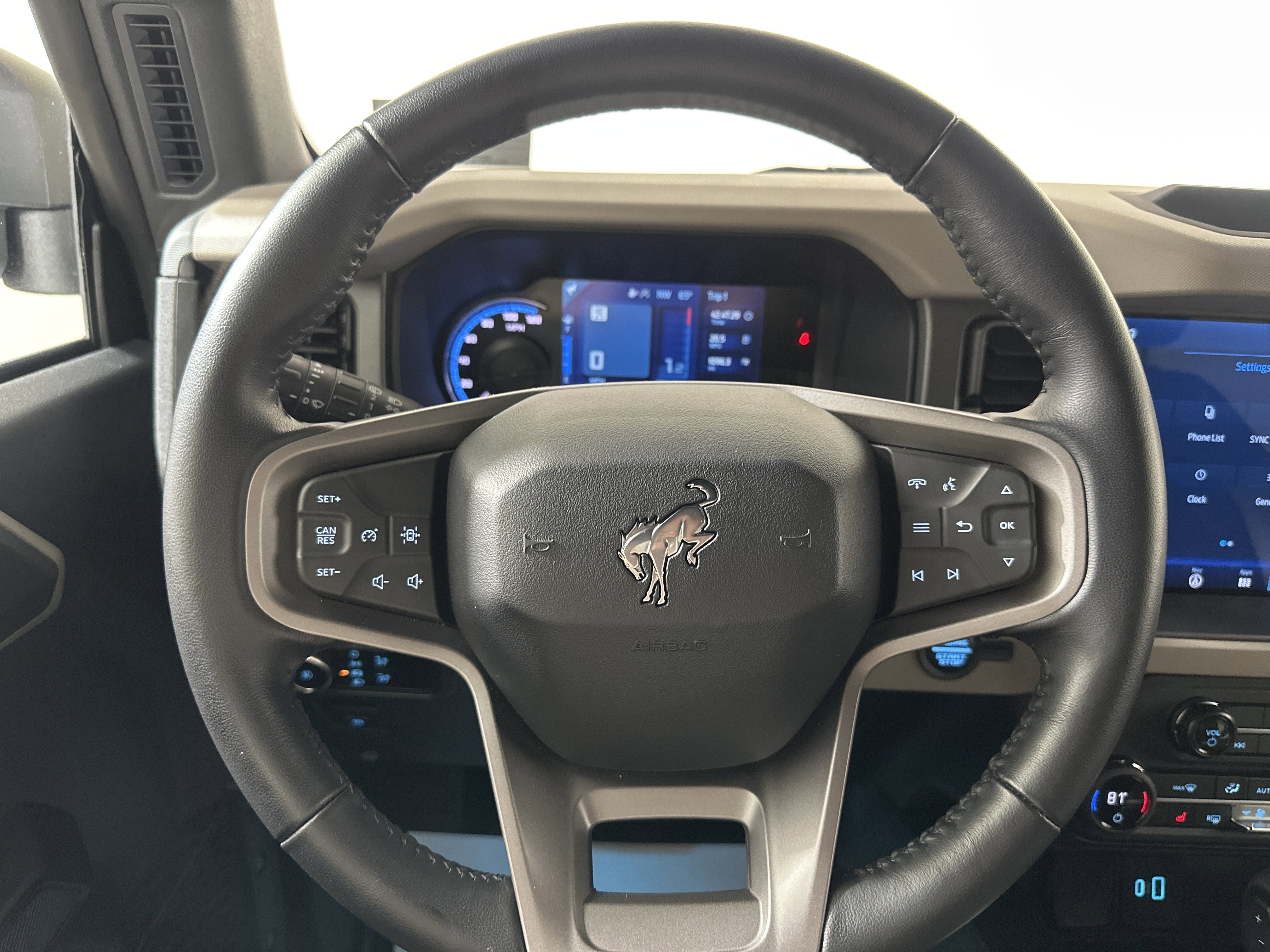Certified 2024 Ford Bronco Big Bend AWD/4WD image 12