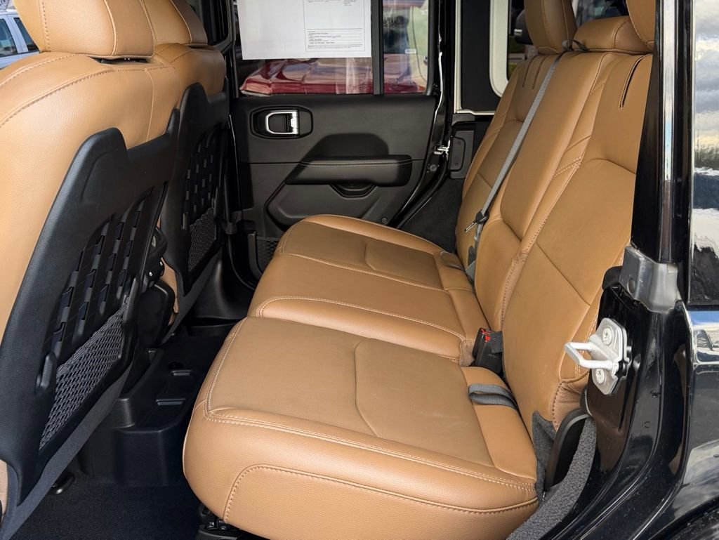 Used 2021 Jeep Wrangler Unlimited Rubicon 4xe w/ Steel Bumper Group image 29