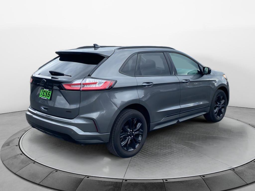 Certified 2022 Ford Edge SE w/ Black Appearance Package AWD/4WD image 6