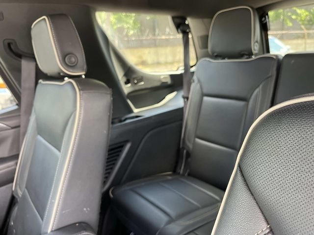Used 2023 GMC Yukon SLT AWD/4WD image 23
