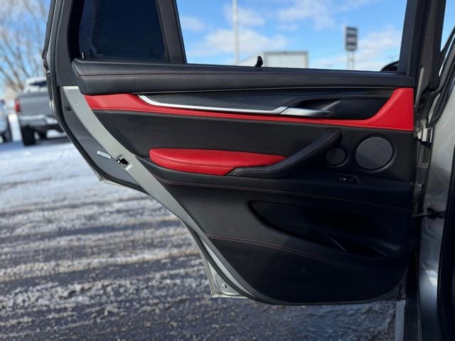 Used 2017 BMW X5 M image 27