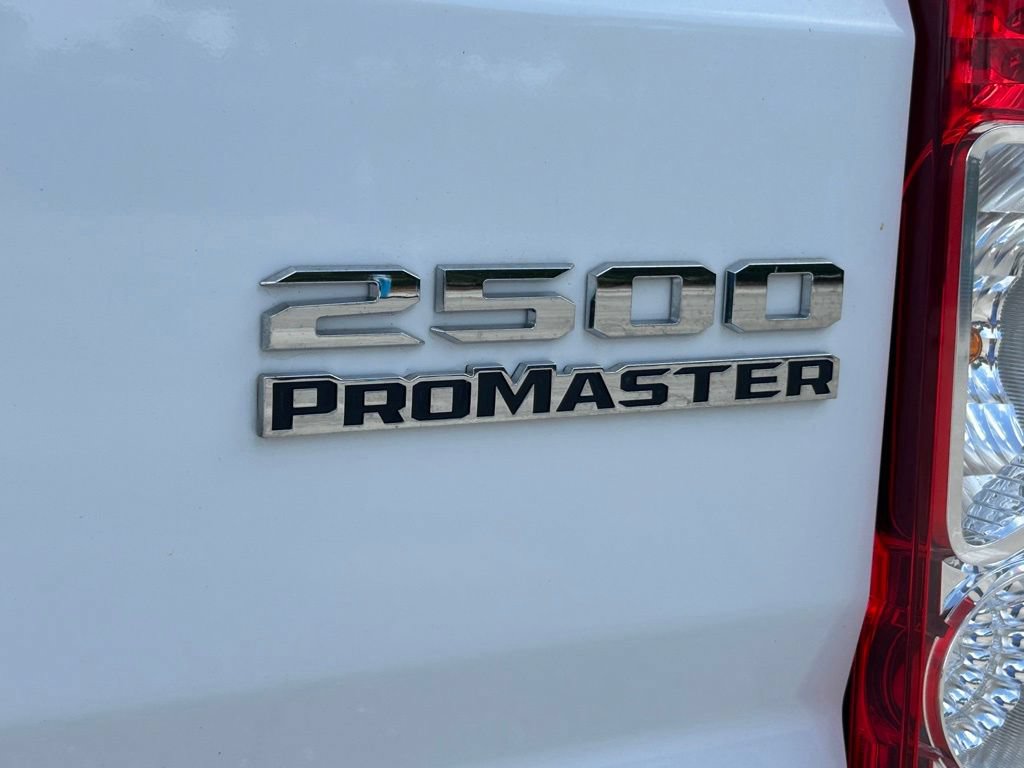 Used 2025 RAM ProMaster 2500 w/ Convenience Group FWD image 19