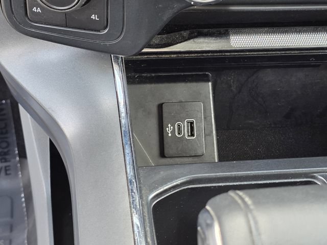 Certified 2025 Ford F150 Lariat w/ Equipment Group 501A Mid AWD/4WD image 27