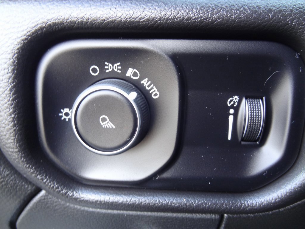 Used 2024 RAM 3500 Tradesman w/ Bed Utility Group image 18