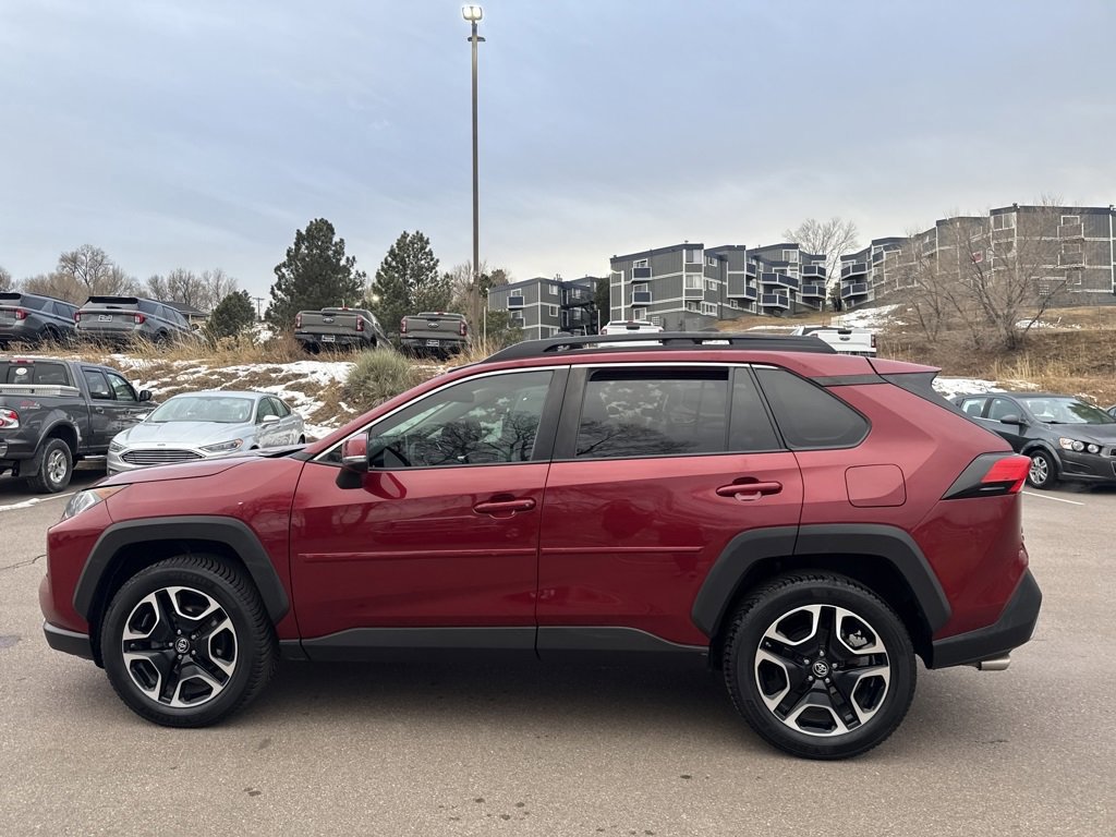 Used 2019 Toyota RAV4 Adventure image 2