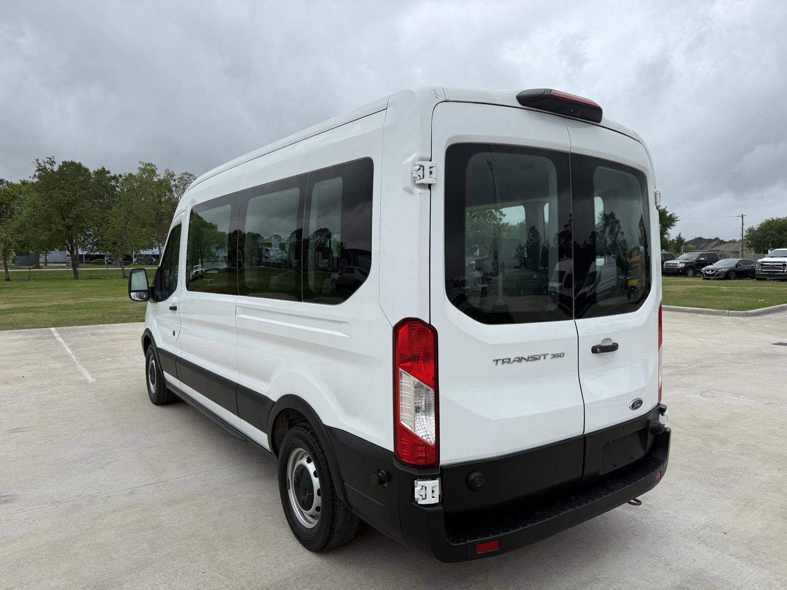Certified 2019 Ford Transit 350 XL image 3