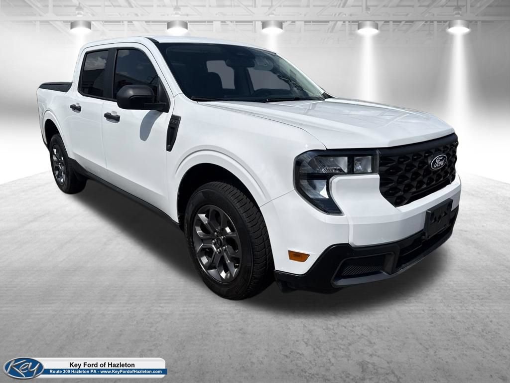 Certified 2025 Ford Maverick XLT w/ Equipment Group 301A AWD/4WD image 1